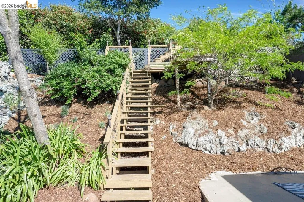 2728 Del Monte Avenue El Cerrito CA 94530