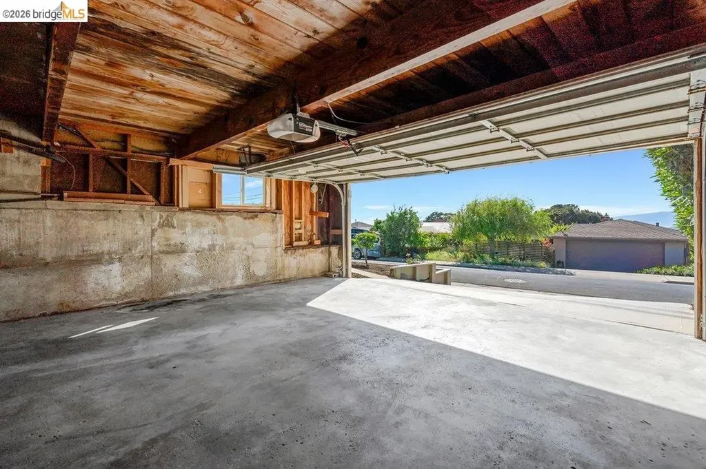 2728 Del Monte Avenue El Cerrito CA 94530