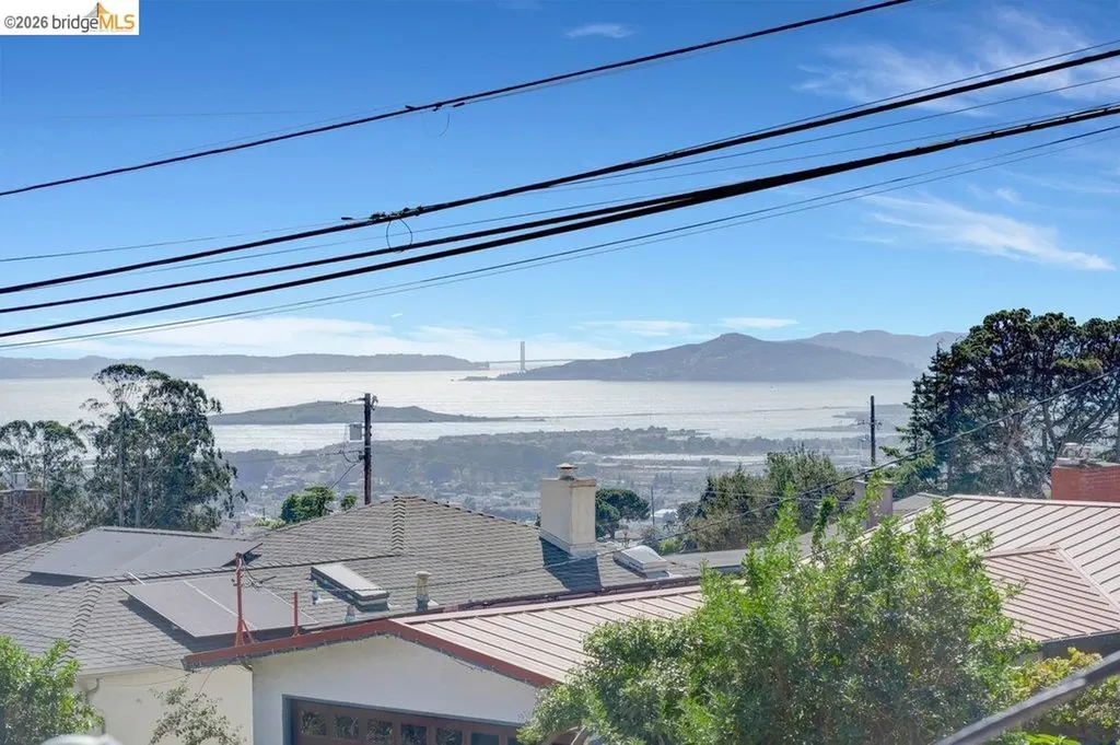 2728 Del Monte Avenue El Cerrito CA 94530