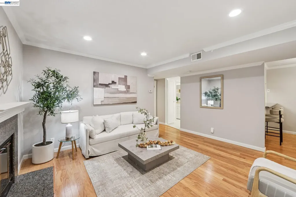 630 Canyon Oaks Drive Oakland CA 94605