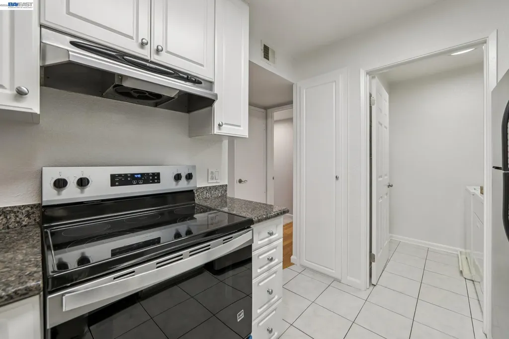 630 Canyon Oaks Drive Oakland CA 94605