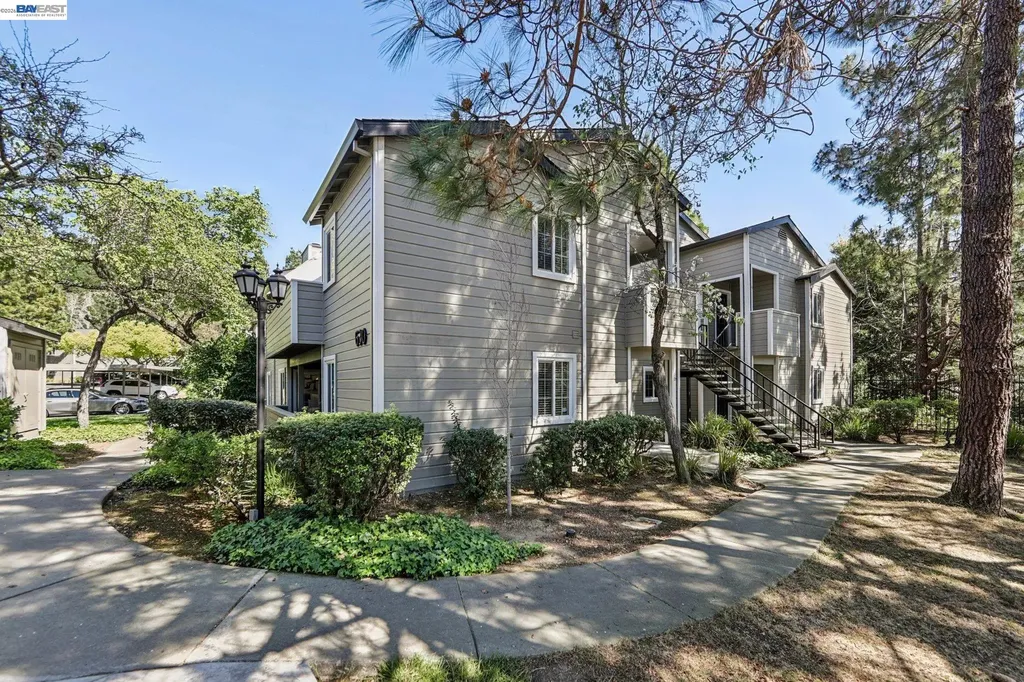 630 Canyon Oaks Drive Oakland CA 94605