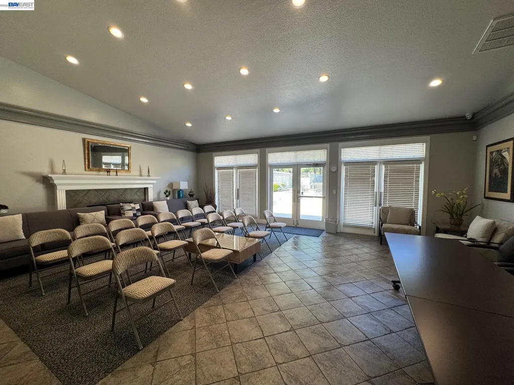 630 Canyon Oaks Drive Oakland CA 94605