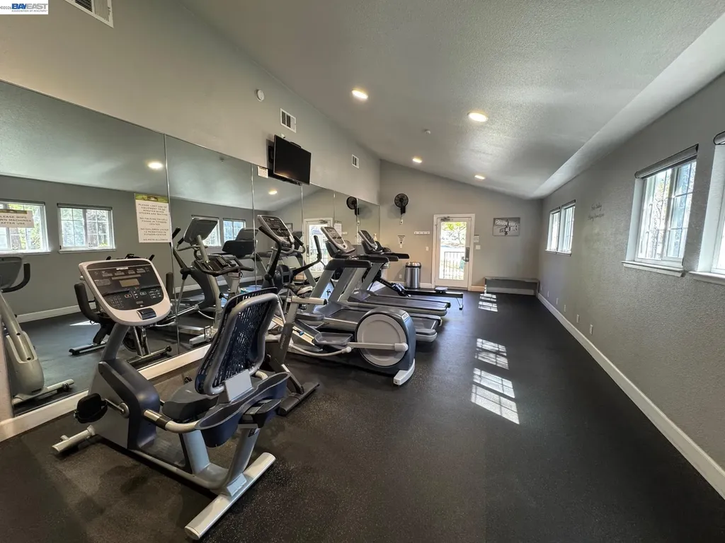 630 Canyon Oaks Drive Oakland CA 94605