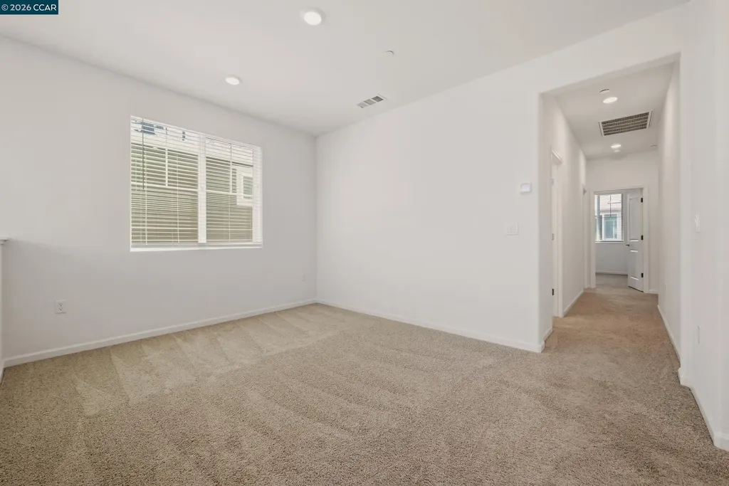 5 Brookdale Court Pittsburg CA 94565