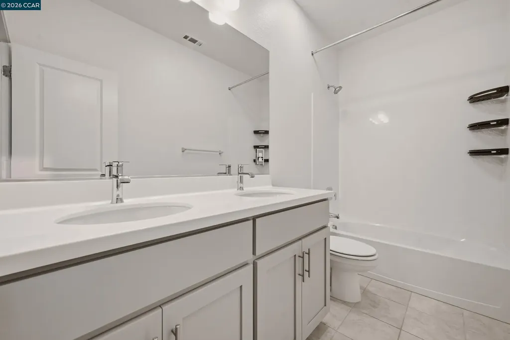 5 Brookdale Court Pittsburg CA 94565