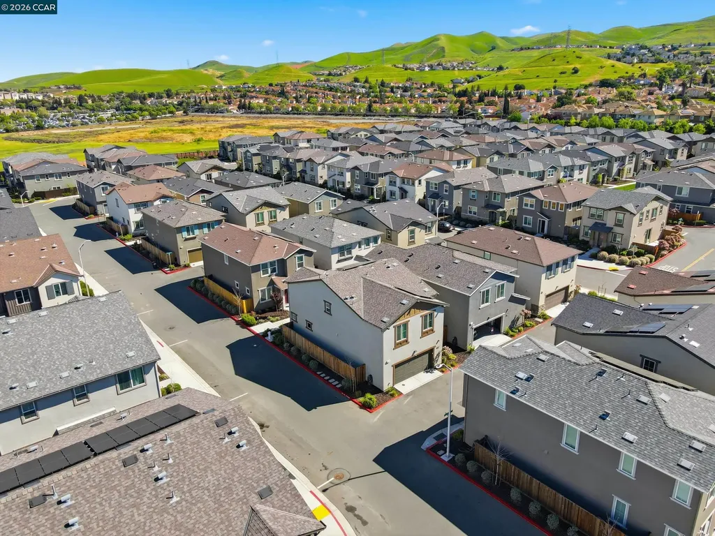 5 Brookdale Court Pittsburg CA 94565