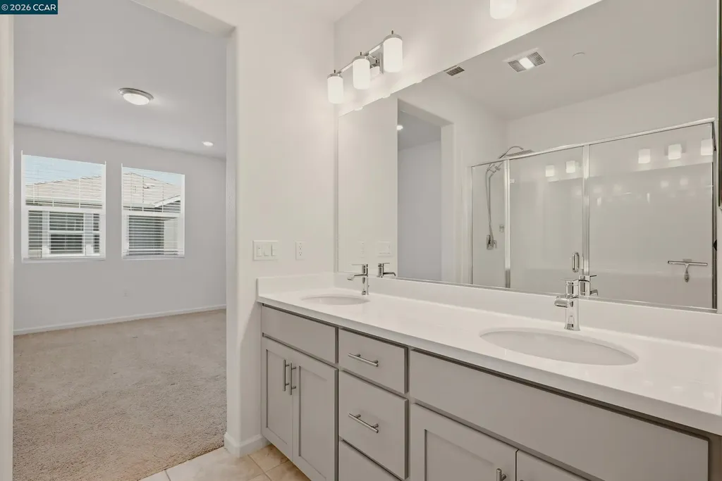 5 Brookdale Court Pittsburg CA 94565