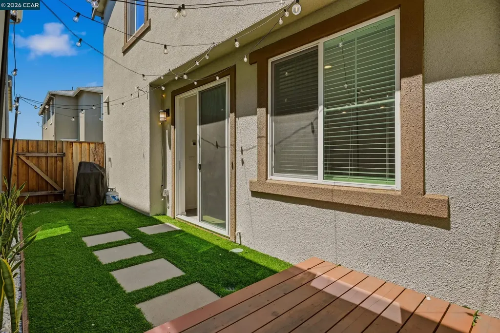 5 Brookdale Court Pittsburg CA 94565