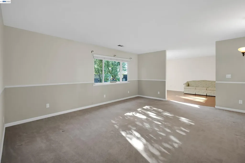 30245 Treeview Street Hayward CA 94544