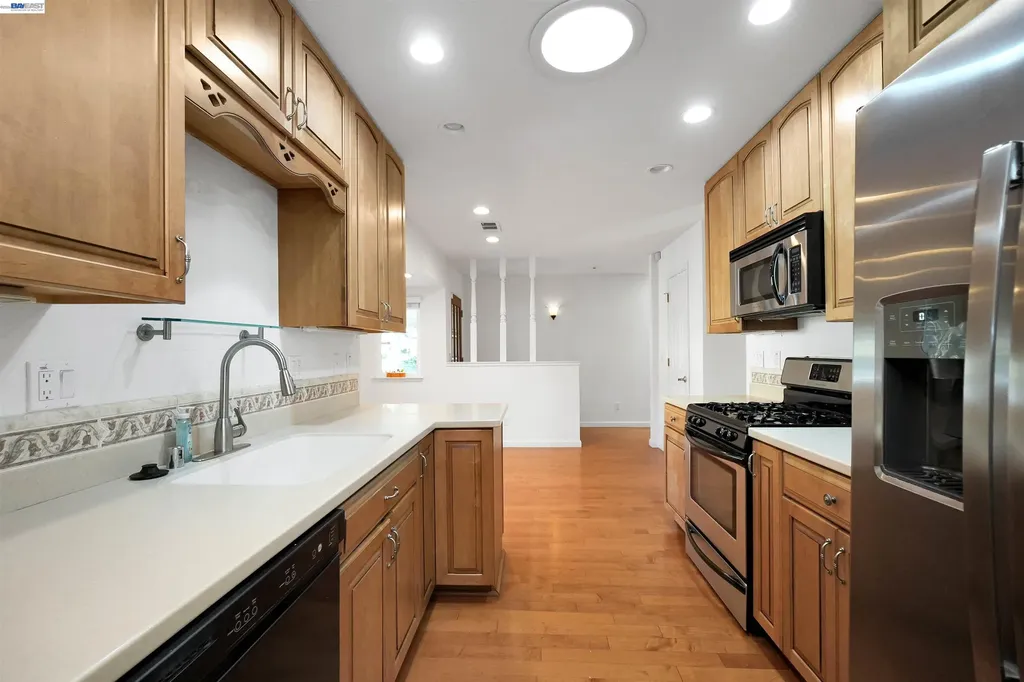 30245 Treeview Street Hayward CA 94544