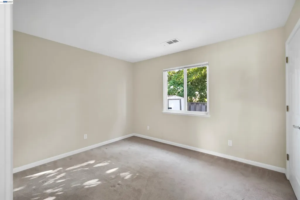 30245 Treeview Street Hayward CA 94544