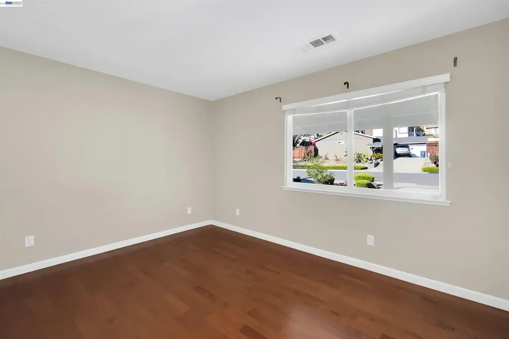 30245 Treeview Street Hayward CA 94544