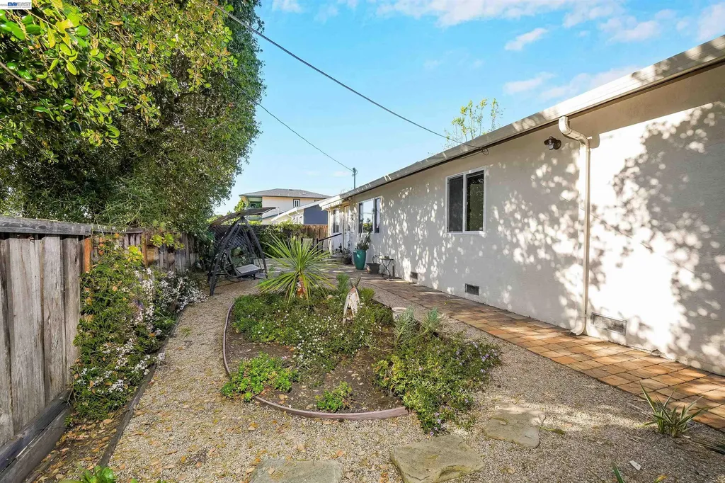 30245 Treeview Street Hayward CA 94544