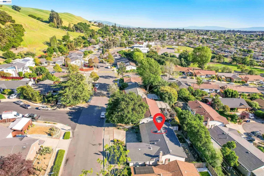 30245 Treeview Street Hayward CA 94544