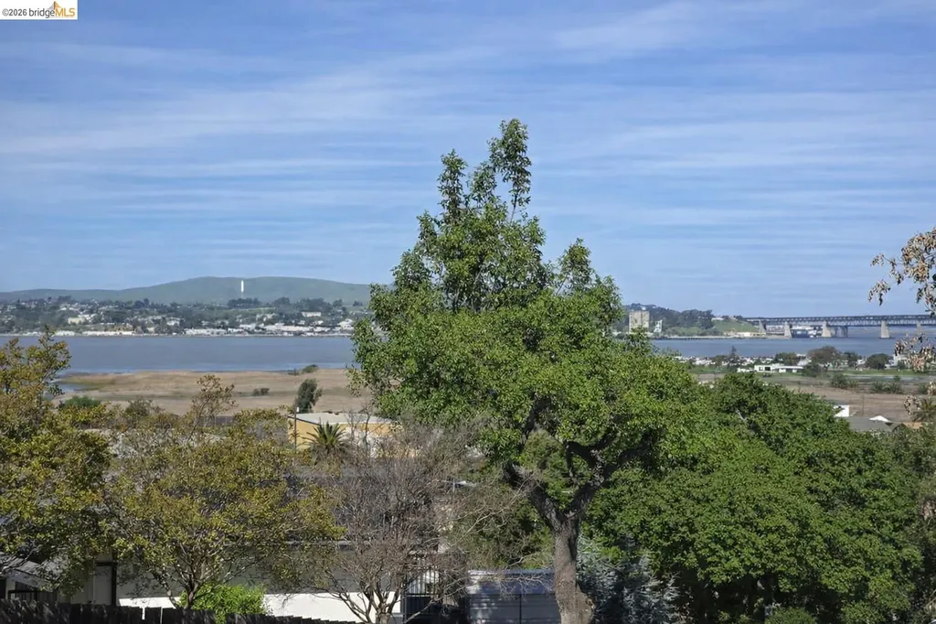 40 Foster Street Martinez CA 94553