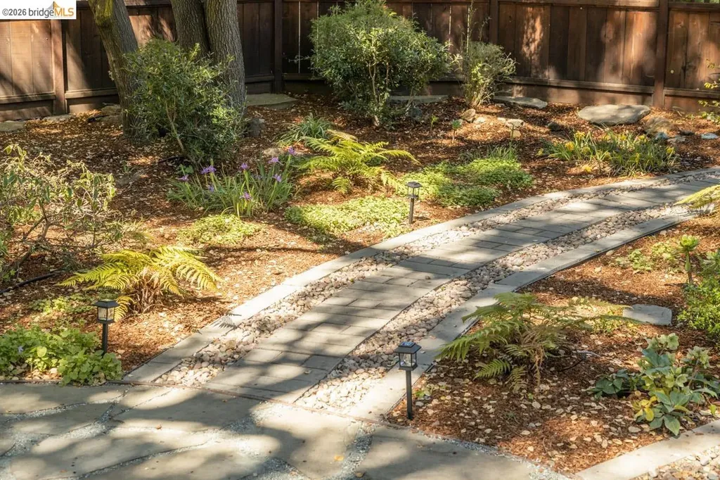 71 Norwood Avenue Kensington CA 94707