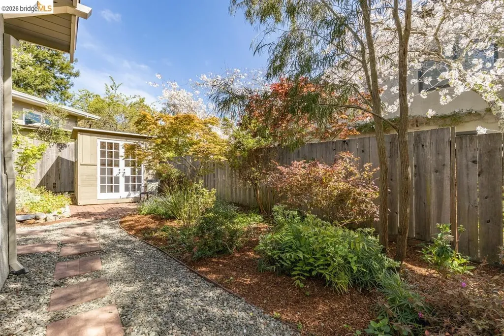 71 Norwood Avenue Kensington CA 94707