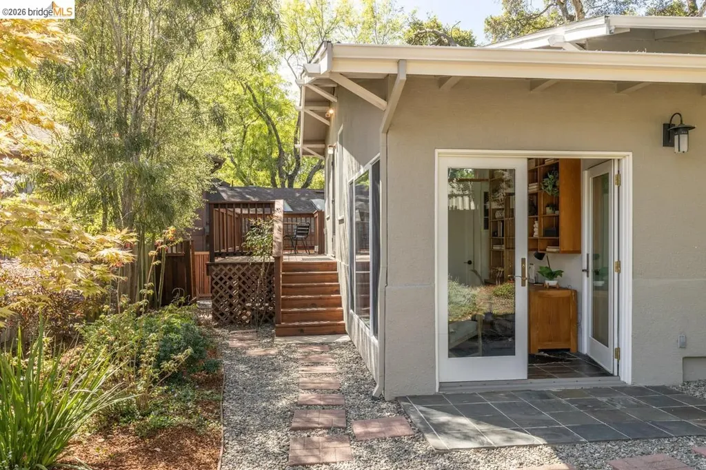 71 Norwood Avenue Kensington CA 94707