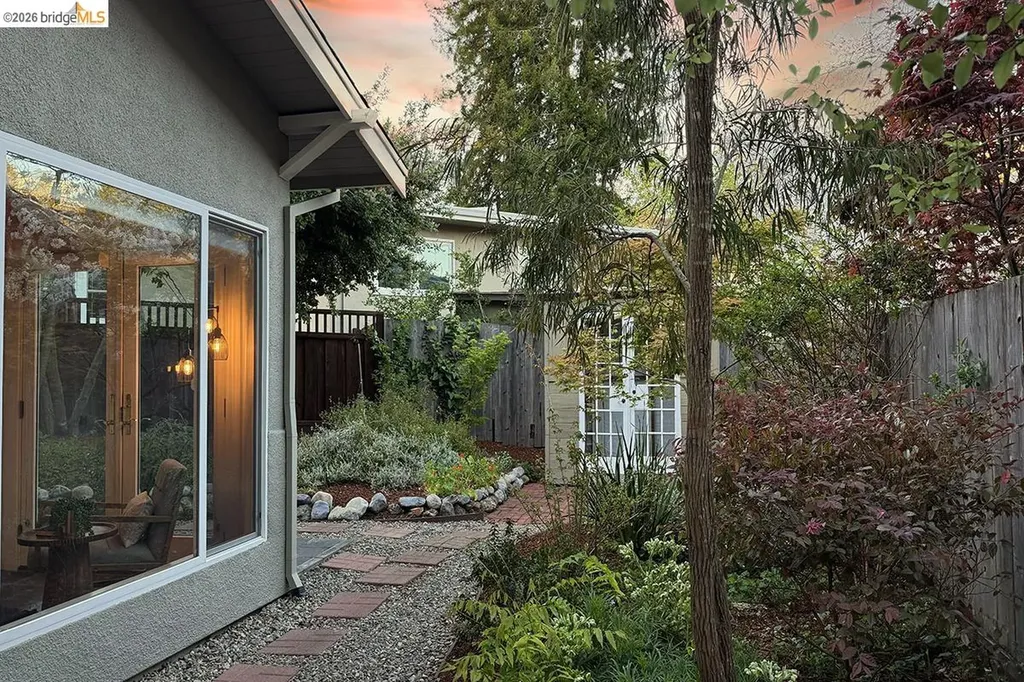 71 Norwood Avenue Kensington CA 94707