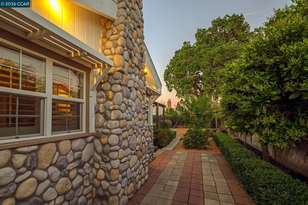 3754 Walnut Avenue Concord CA 94519