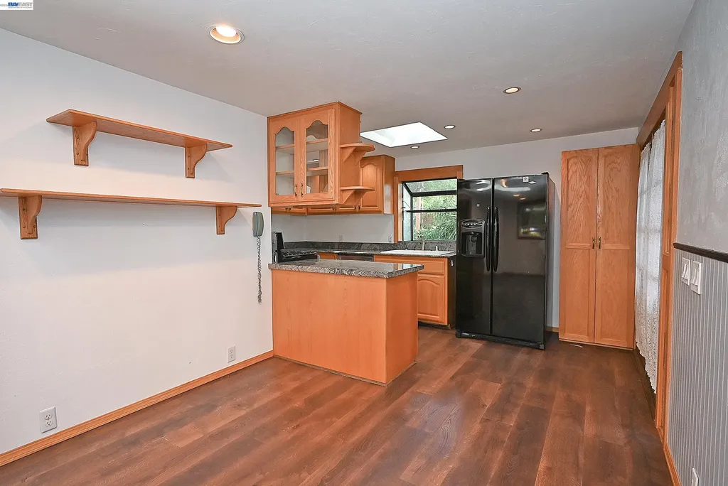 4199 Seven Hills Road Castro Valley CA 94546