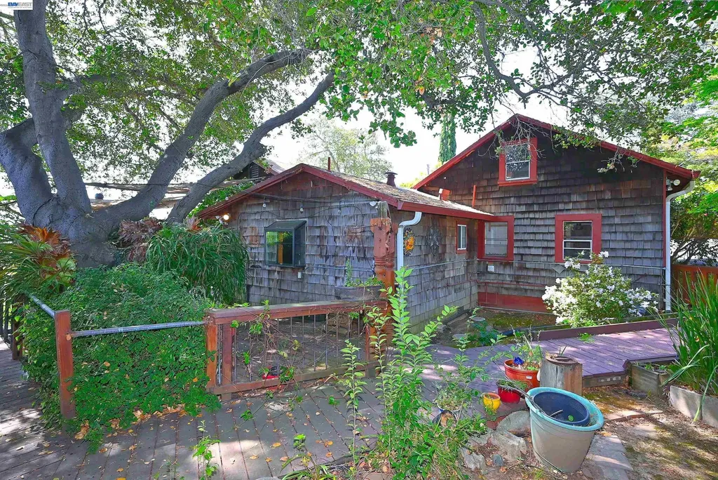 4199 Seven Hills Road Castro Valley CA 94546