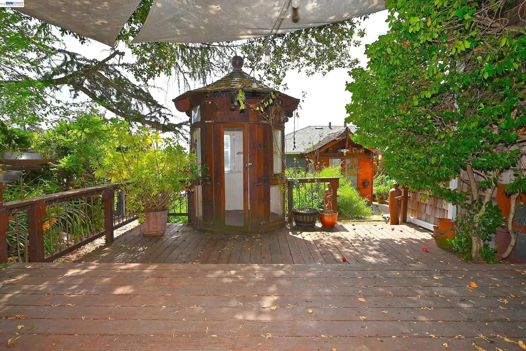 4199 Seven Hills Road Castro Valley CA 94546