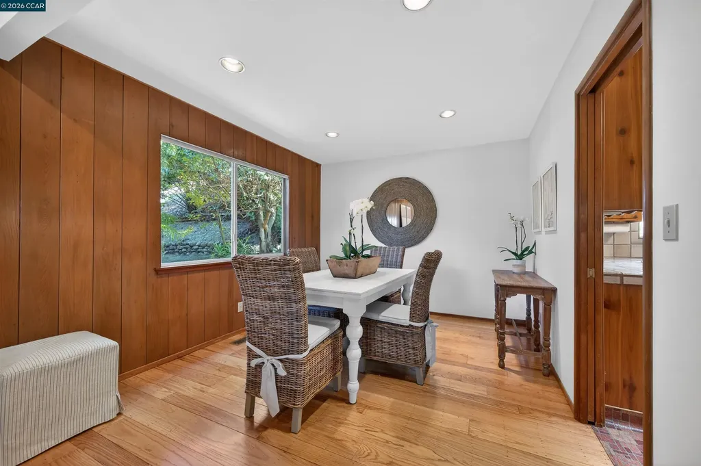 15 Crown Court Orinda CA 94563