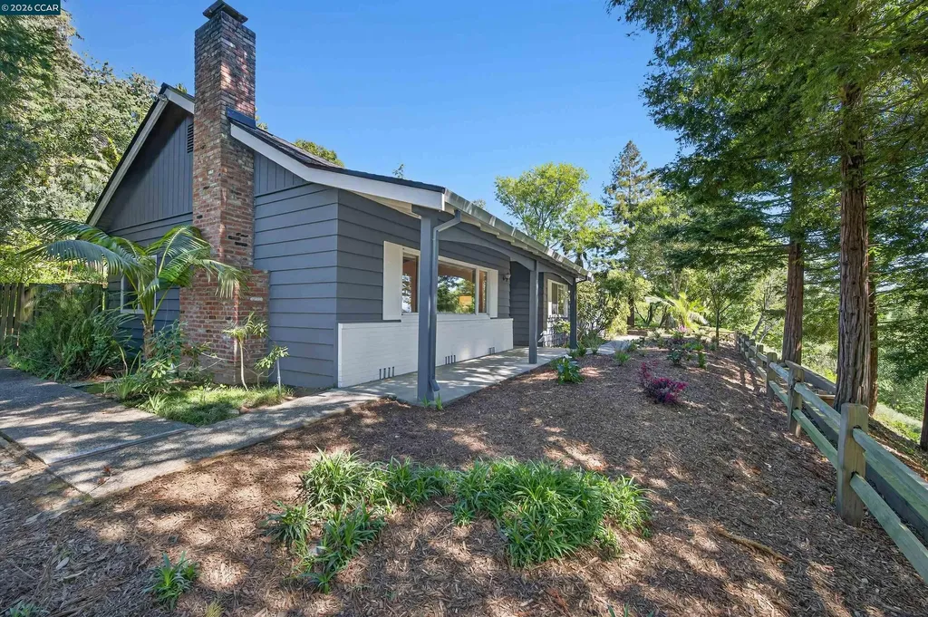 15 Crown Court Orinda CA 94563