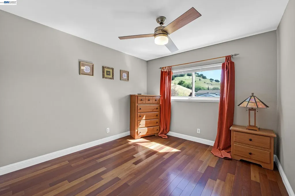 77 Barnes Lane Fremont CA 94536