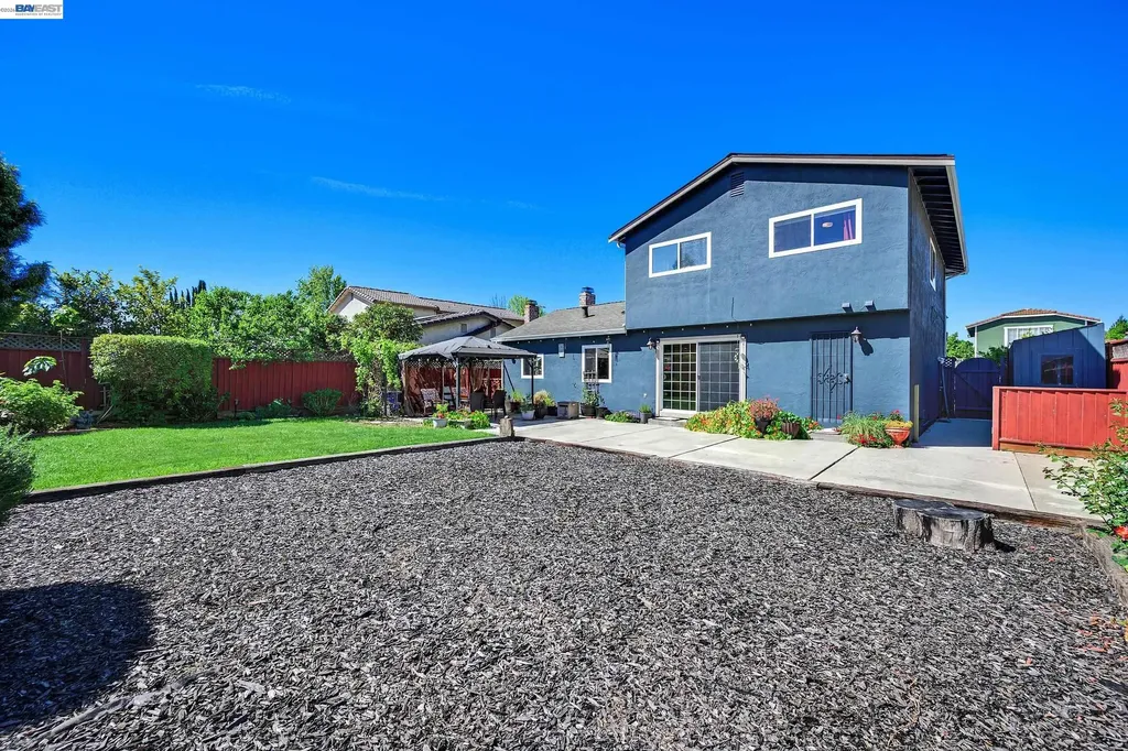 77 Barnes Lane Fremont CA 94536