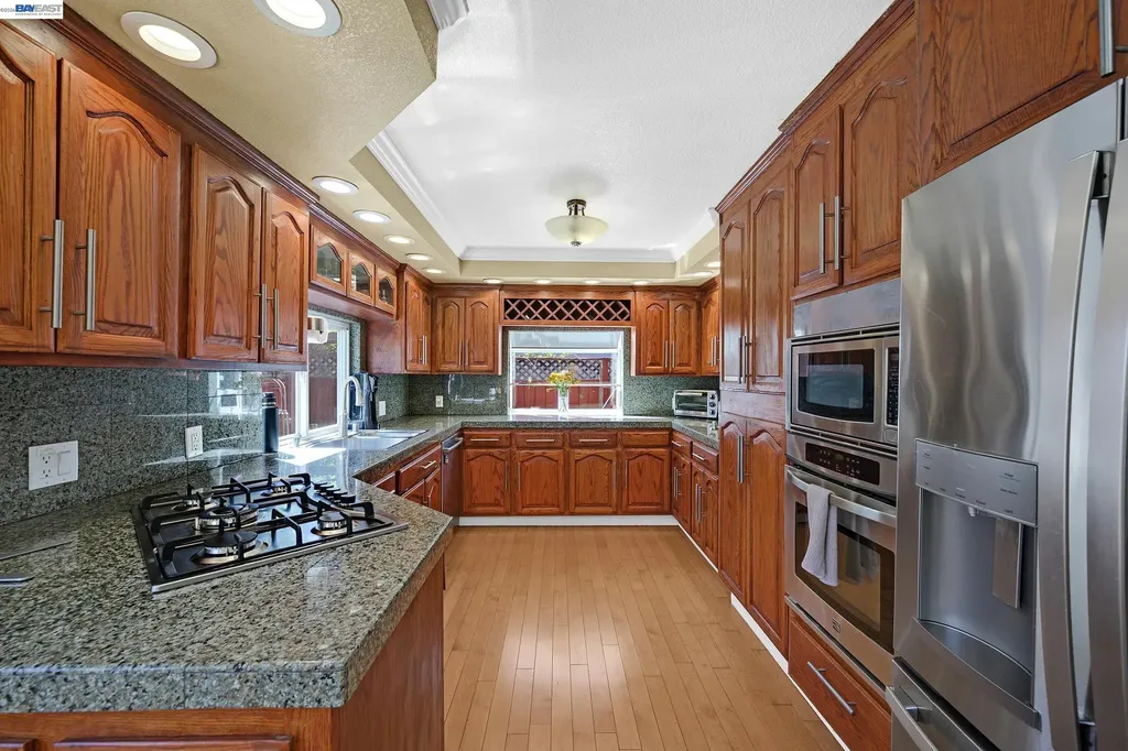 77 Barnes Lane Fremont CA 94536