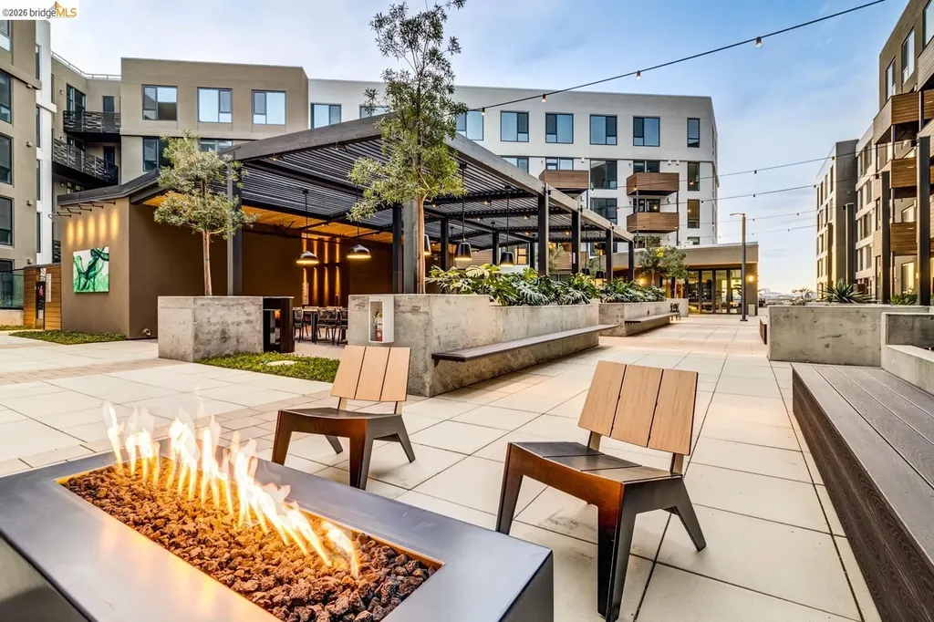 260 Brooklyn Basin Way Oakland CA 94606