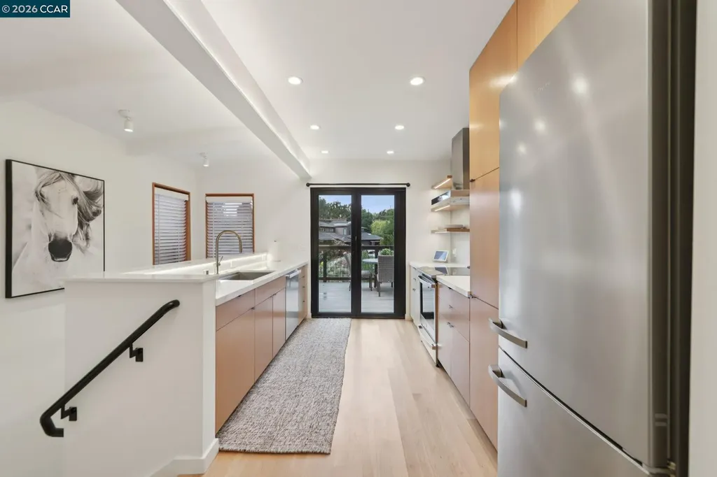 380 Vermont Avenue Berkeley CA 94707