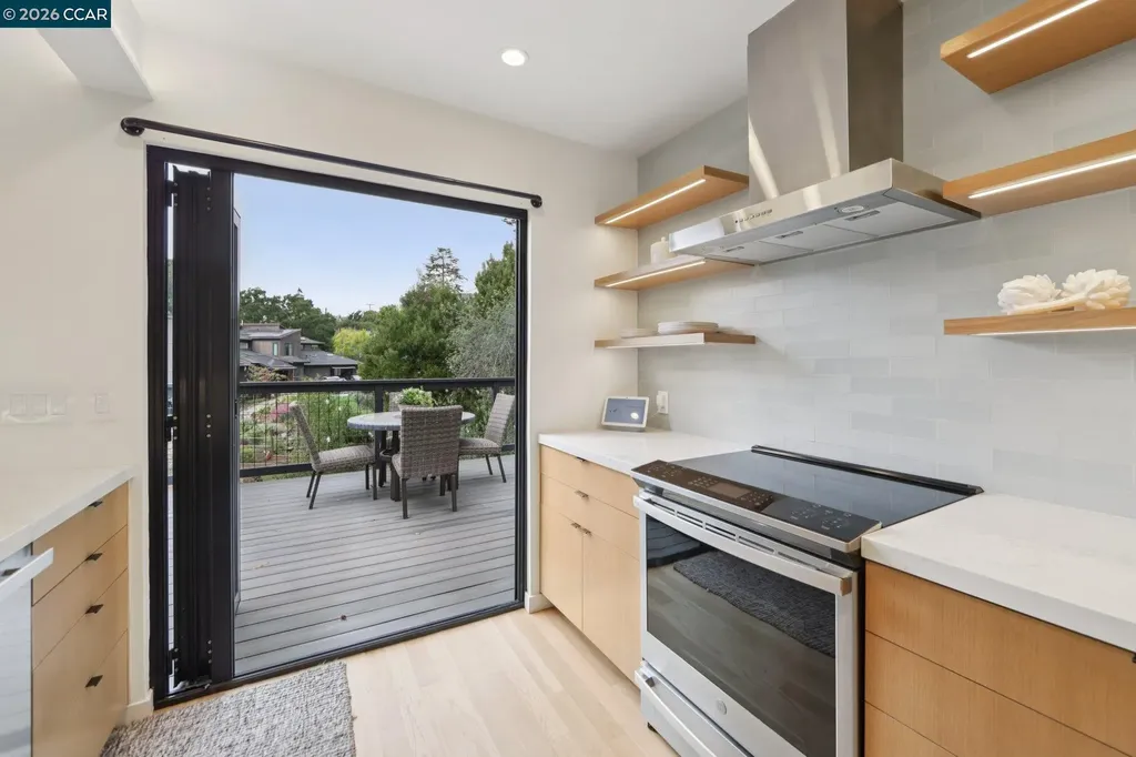 380 Vermont Avenue Berkeley CA 94707