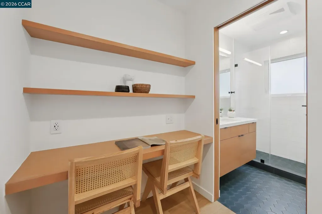 380 Vermont Avenue Berkeley CA 94707