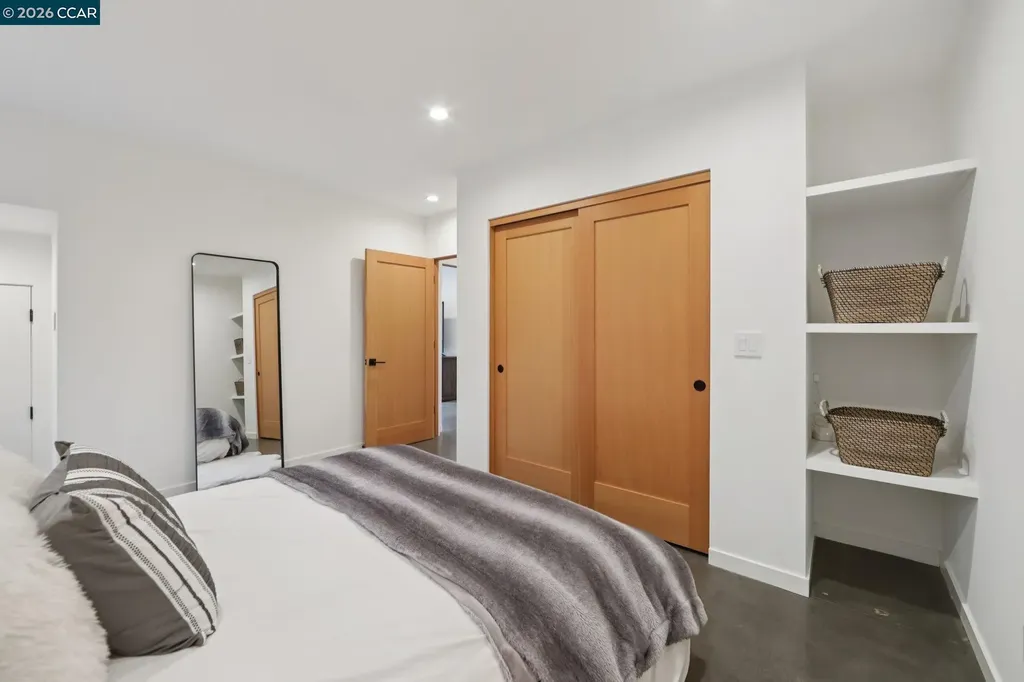 380 Vermont Avenue Berkeley CA 94707