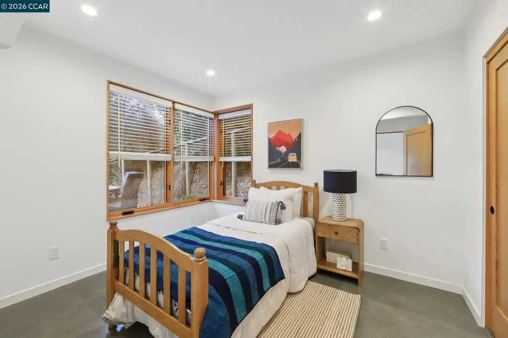 380 Vermont Avenue Berkeley CA 94707