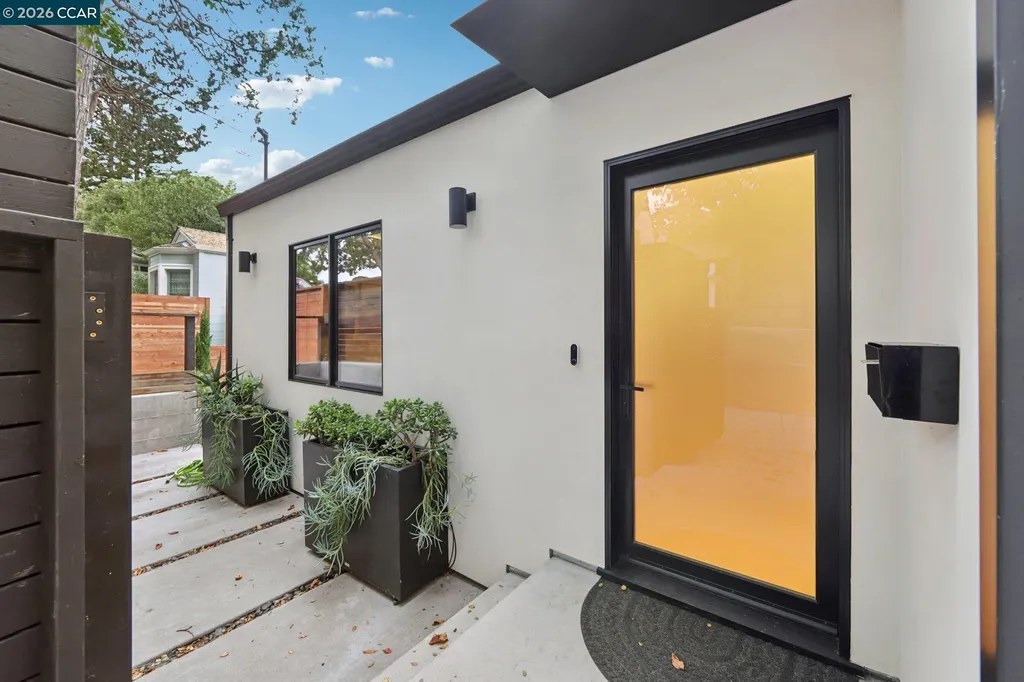 380 Vermont Avenue Berkeley CA 94707