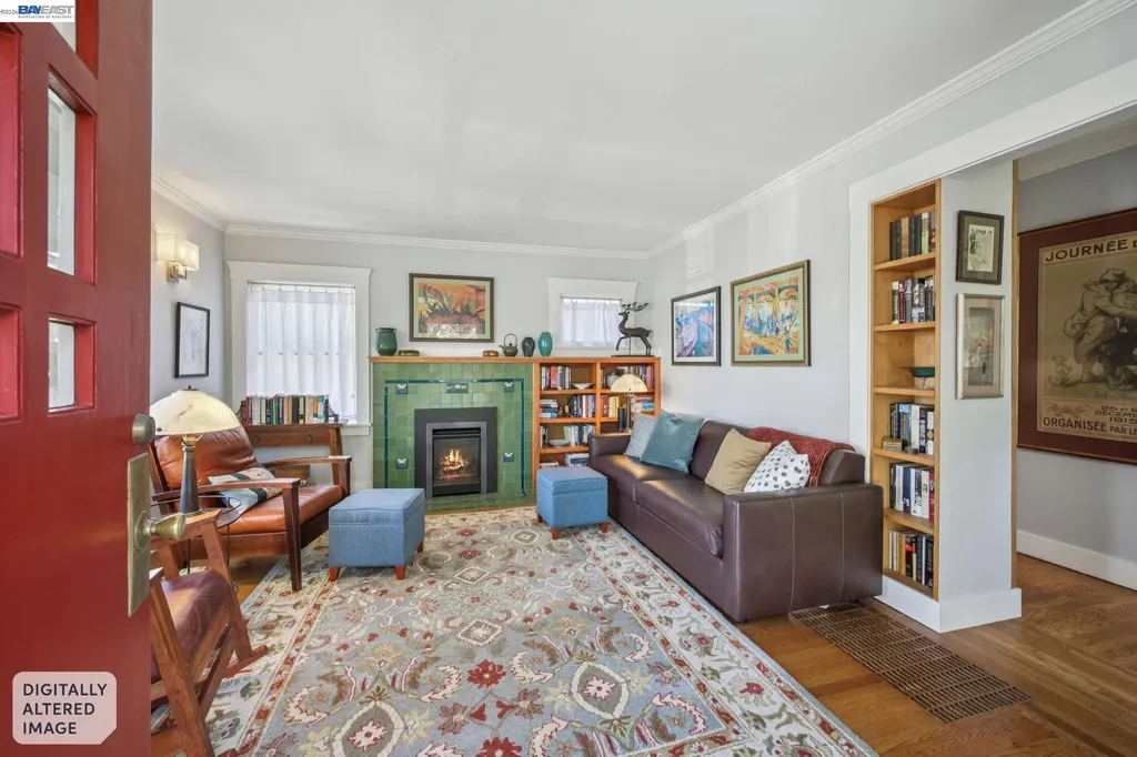 1376 Versailles Avenue Alameda CA 94501