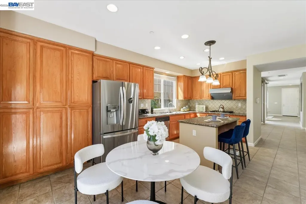 38393 Amaryllis Place Newark CA 94560