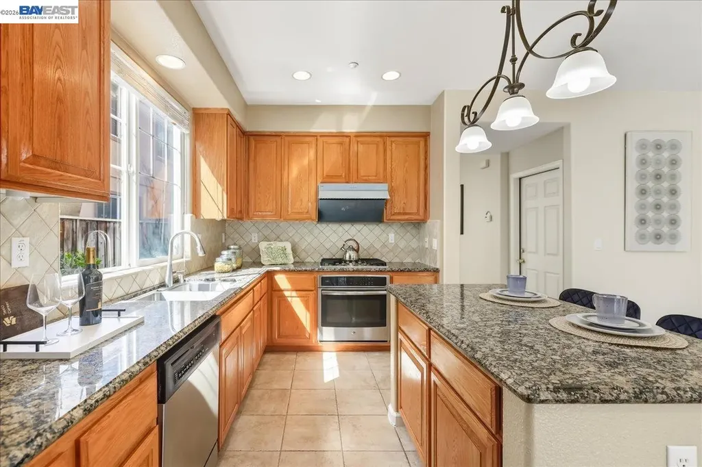 38393 Amaryllis Place Newark CA 94560