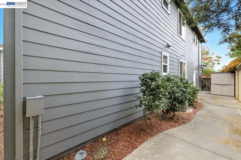38393 Amaryllis Place Newark CA 94560