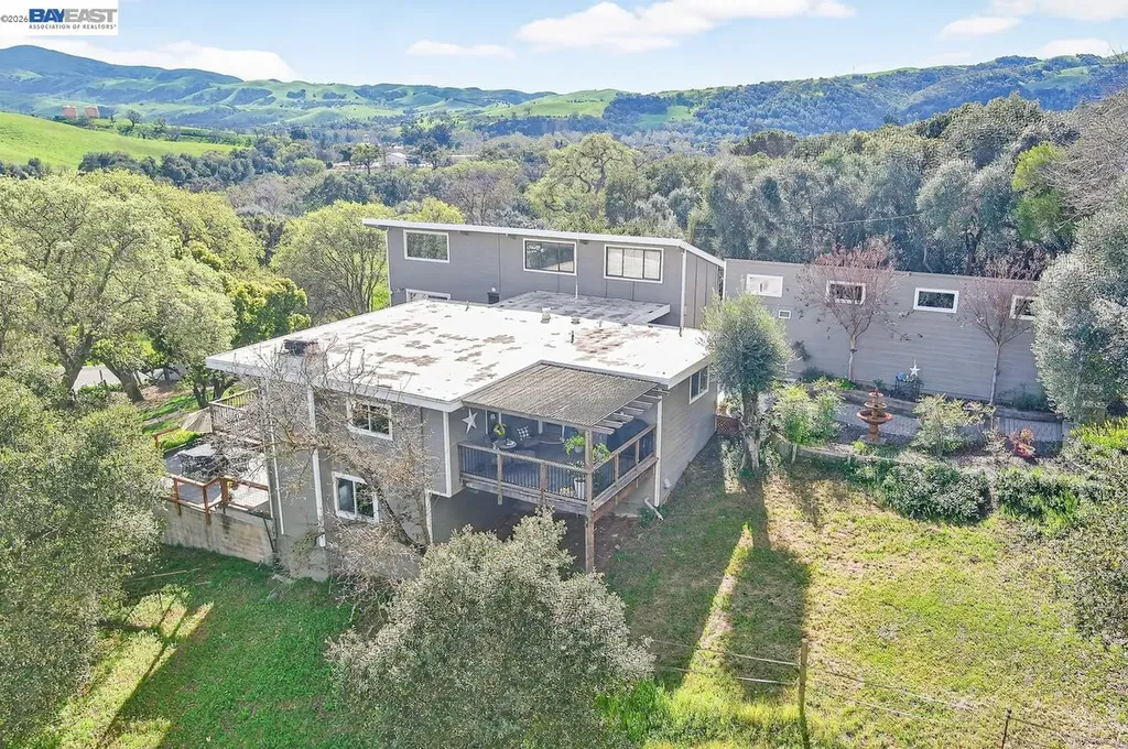 10700 Foothill Road Sunol CA 94586