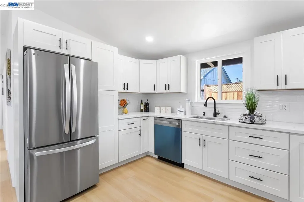 27828 Mandarin Avenue Hayward CA 94544
