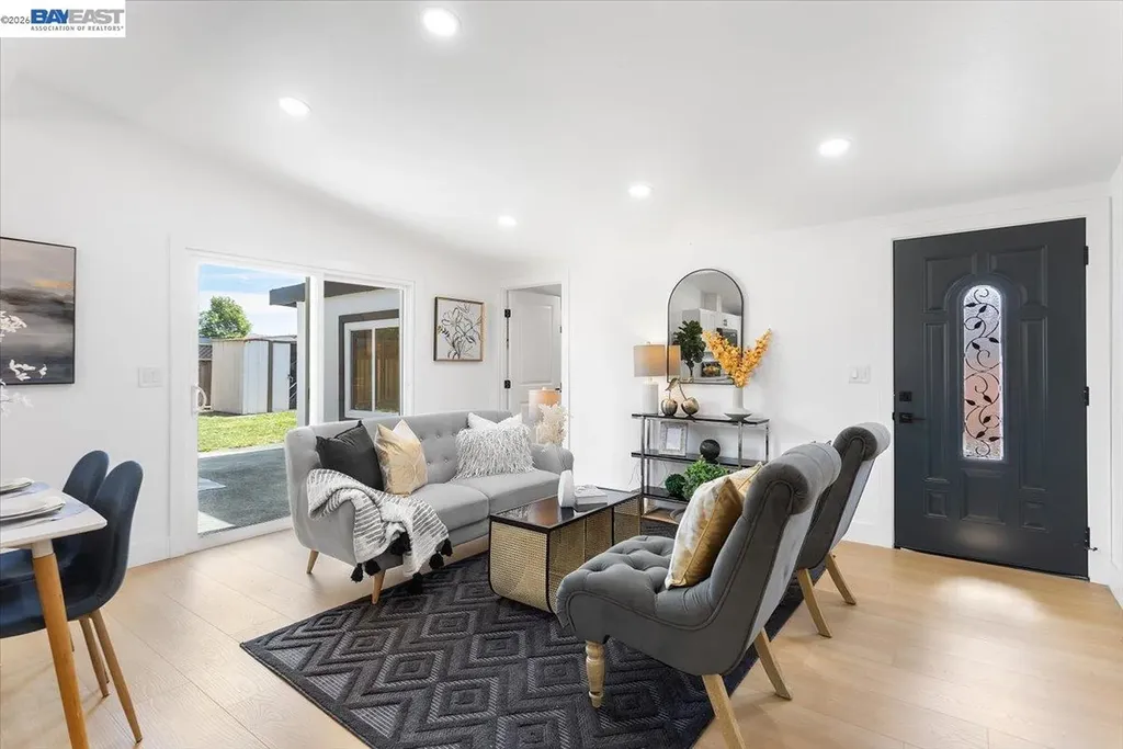 27828 Mandarin Avenue Hayward CA 94544