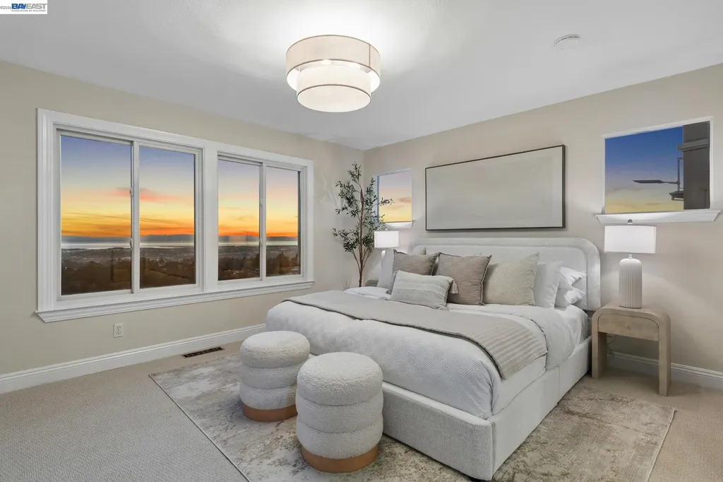 8255 Skyline Circle Oakland CA 94605