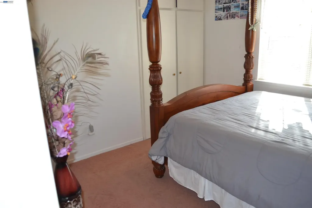 27093 Lemay Way Hayward CA 94544