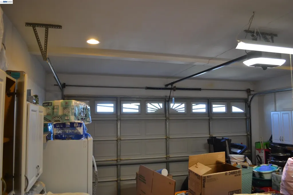 27093 Lemay Way Hayward CA 94544